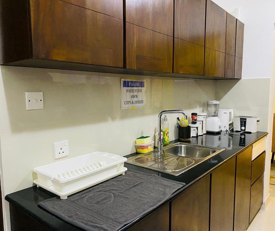 The Luxury Nest Apartment Maharagama Bagian luar foto